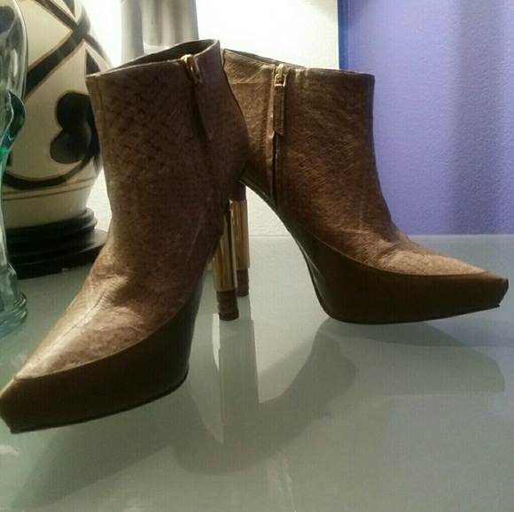 DEVI KROELL ANKLE BOOTS - Picture 5 of 8